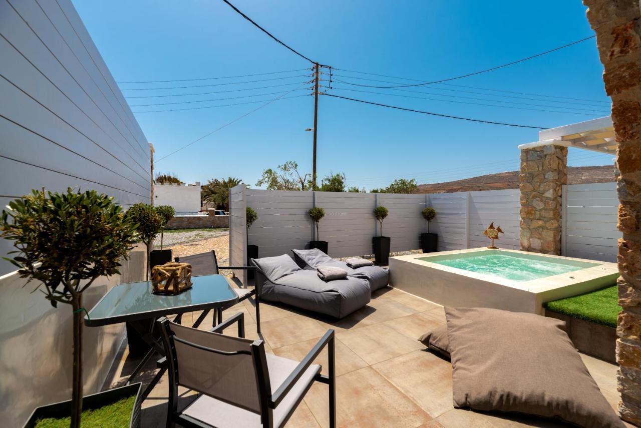 Kasteli Suites Perivolos  Exterior photo